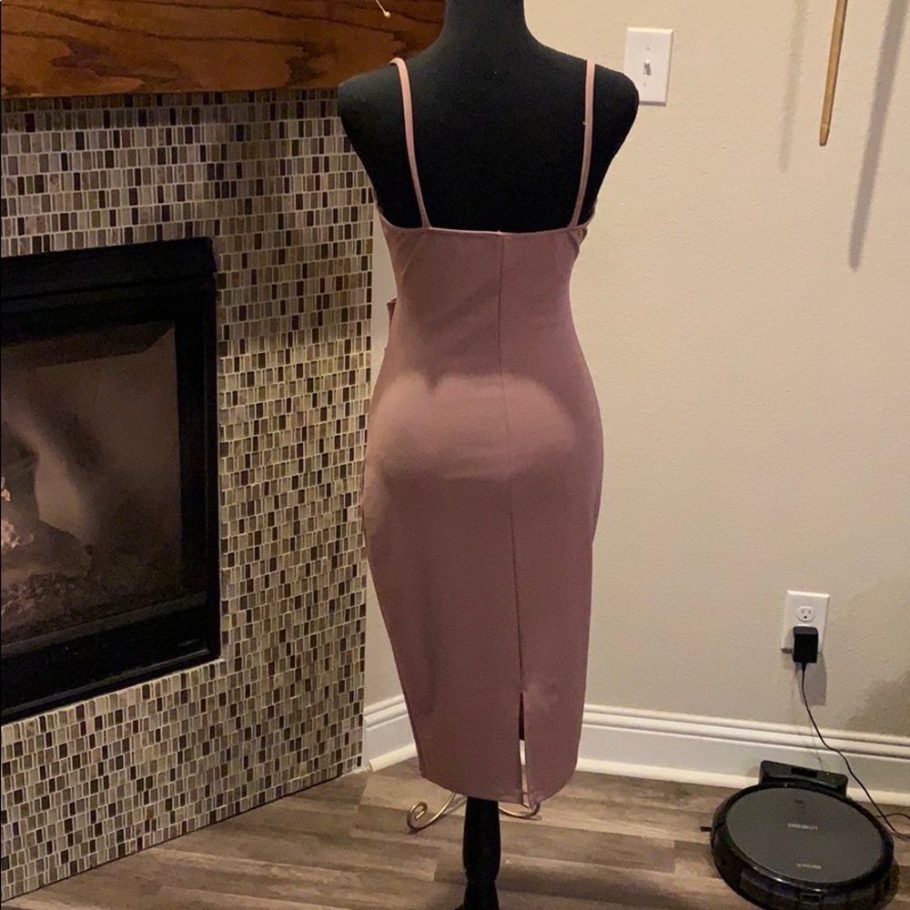 Dress - Picture 2 of 2